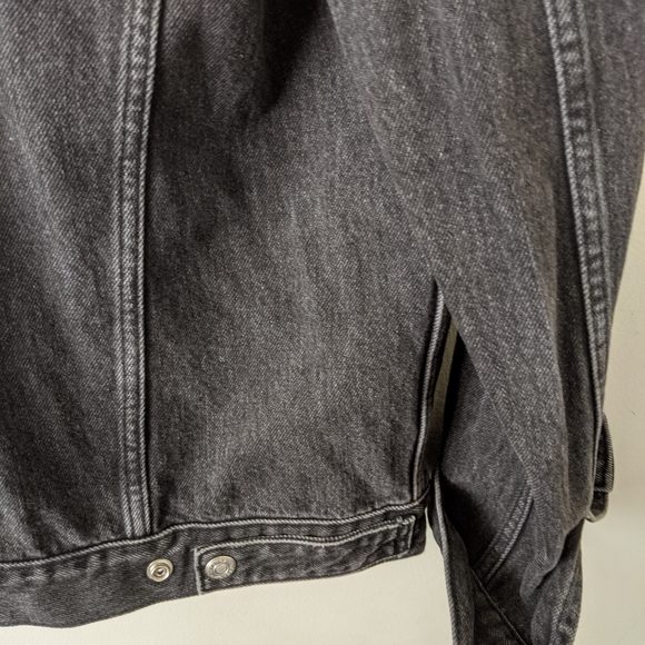 Denim jacket - Picture 4 of 4